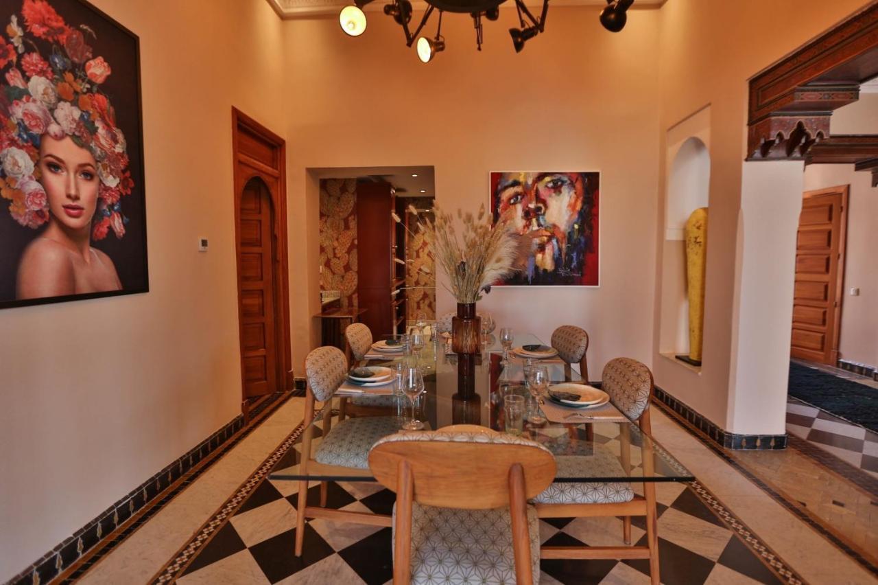 Villa May Sur Le Golf De La Palmeraie With Cooker And Butler Included Marrakesh Exterior photo