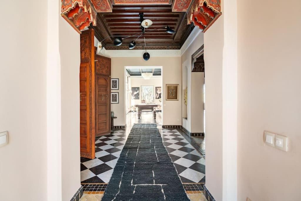 Villa May Sur Le Golf De La Palmeraie With Cooker And Butler Included Marrakesh Exterior photo